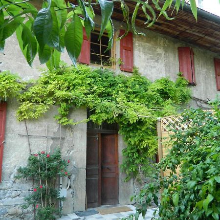 Gite De L'Ecole Barby Exterior photo