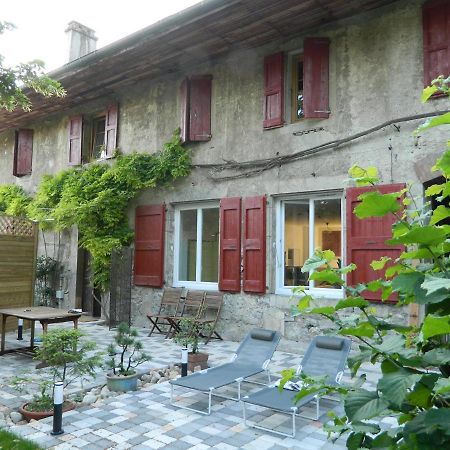 Gite De L'Ecole Barby Exterior photo
