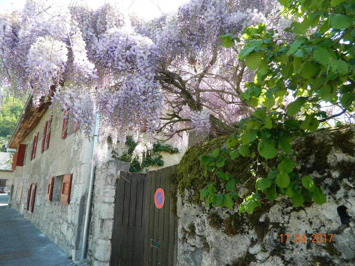 Gite De L'Ecole Barby Exterior photo